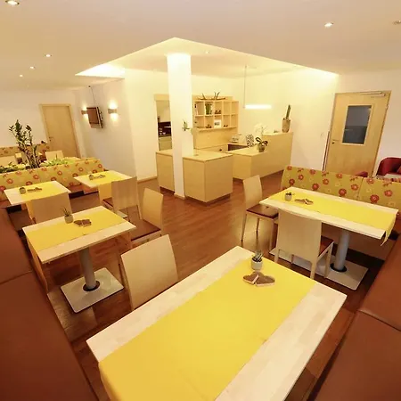 Valbella Bed & Breakfast